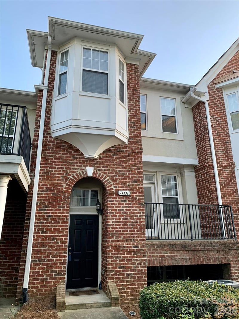 14131 Richmond Park Avenue, Charlotte, NC - 3 beds, 3.5 baths, 1,816 sqft - $2,250