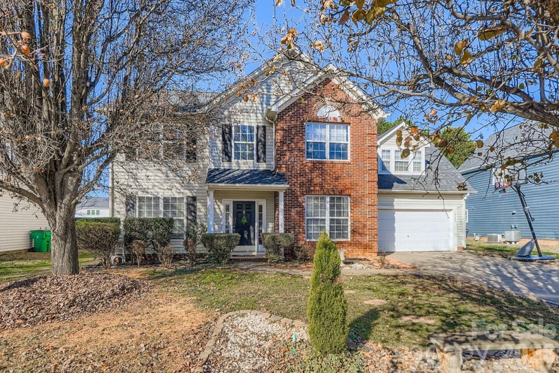 10303 Baskerville Avenue Apt 103, Charlotte, NC - 4 beds, 2.5 baths, 2,507 sqft - $380,000
