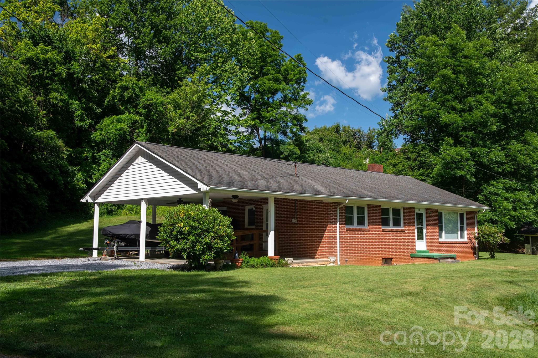 40 Double Island Road, Burnsville, NC. property listing photo