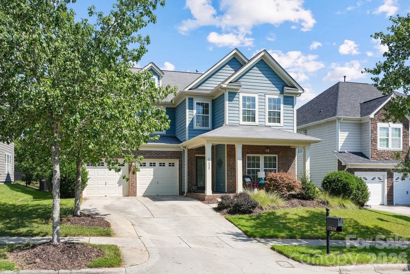 17319 Silas Place Drive, Davidson, NC - 3 beds, 2.5 baths, 2,940 sqft - $575,000