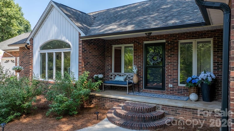 151 Harbourtown Drive 65/66, Kings Mountain, NC - 3 beds, 2.5 baths, 2,310 sqft - $550,000