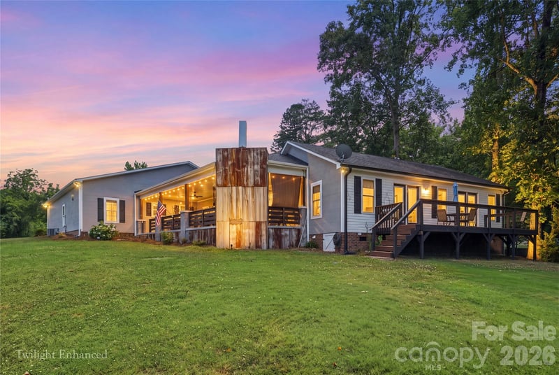 4750 Lazy Lane, Denver, NC - 3 beds, 4 baths, 2,816 sqft - $799,000