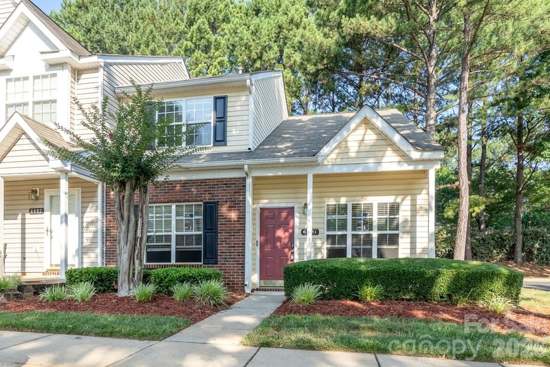 6491 Saint Bernard Way, Charlotte, NC - 3 beds, 2.5 baths, 1,391 sqft - $255,000