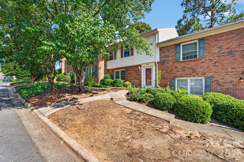 8904 Hunter Ridge Drive, Charlotte, NC - 3 beds, 2.5 baths, 1,254 sqft - $229,000