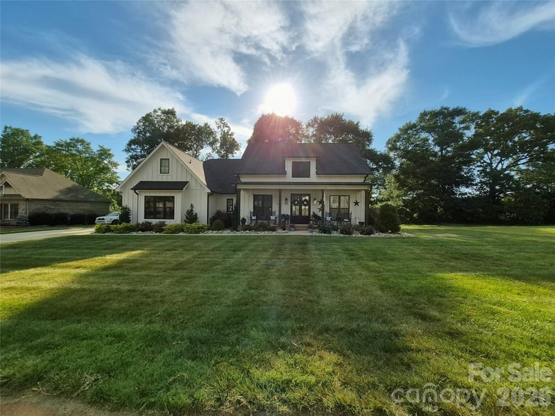 1877 Cline Farm Road, Lincolnton, NC - 3 beds, 3 baths, 2,787 sqft - $715,000