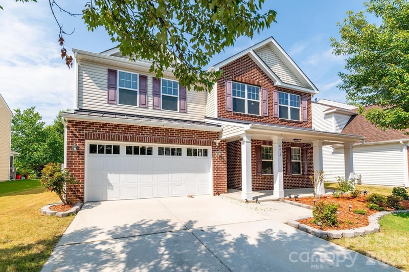 8212 Ruby Valley Road, Charlotte, NC - 4 beds, 3 baths, 3,136 sqft - $839,400