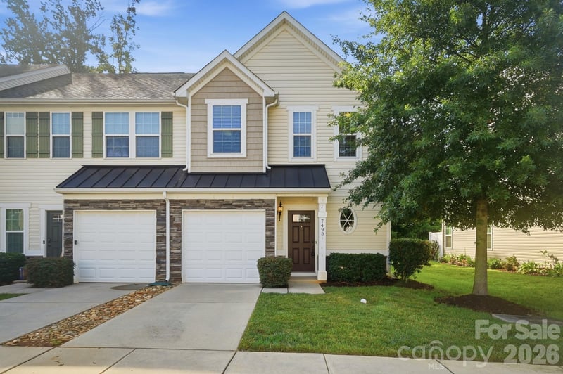 7495 Red Mulberry Way, Charlotte, NC - 3 beds, 2.5 baths, 1,420 sqft - $315,000