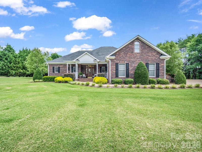 343 Countryside Drive, Forest City, NC - 3 beds, 3 baths, 1,742 sqft - $615,000