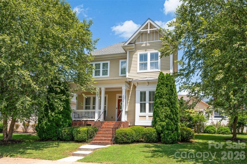 4090 Library Lane NW, Conover, NC - 3 beds, 2.5 baths, 2,438 sqft - $435,000