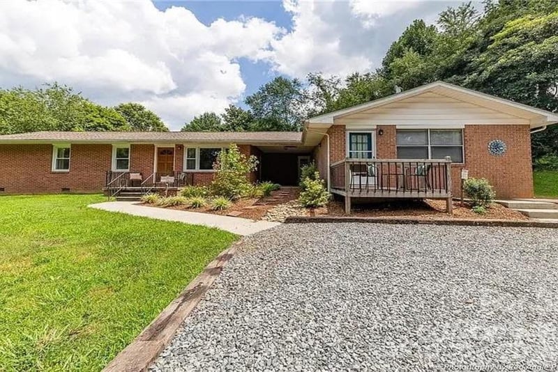96 Rolling Hills Road, Mills River, NC - 4 beds, 1,976 sqft - $525,000