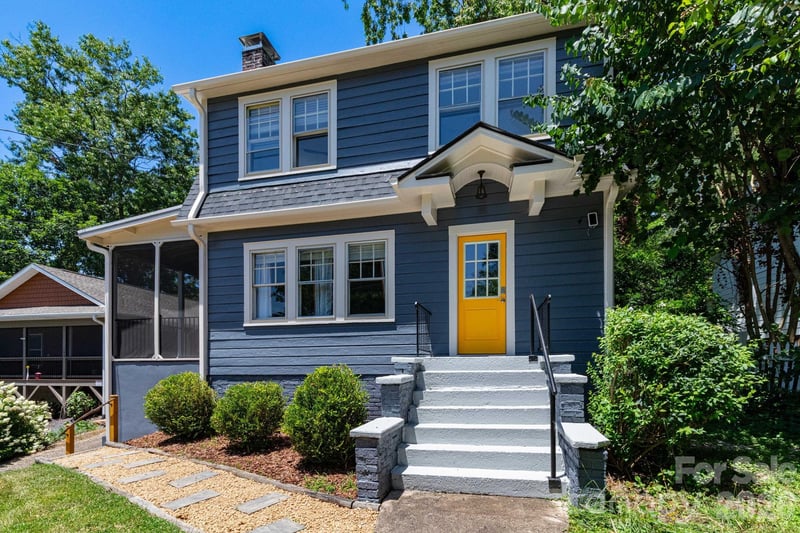 164 Laurel Loop, Asheville, NC - 3 beds, 1.5 baths, 1,264 sqft - $470,000