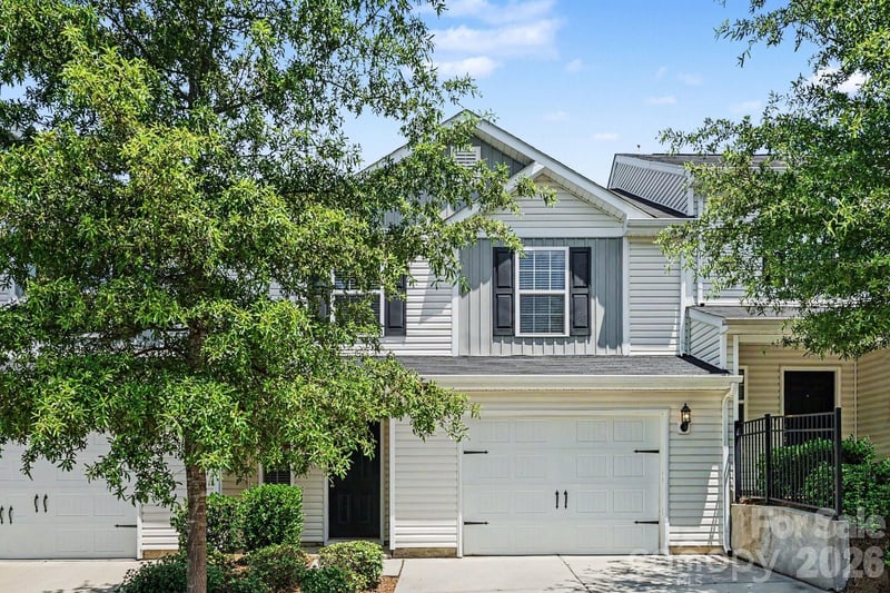 2240 Latimer Lane, Charlotte, NC - 3 beds, 2.5 baths, 1,565 sqft - $269,900