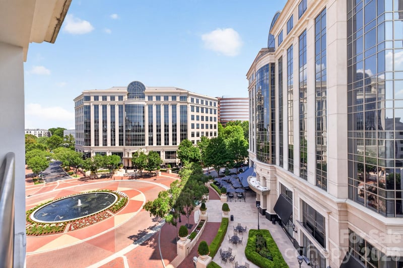 4620 Piedmont Row Drive Apt 603, Charlotte, NC - 2 beds, 2 baths, 1,151 sqft - $369,900