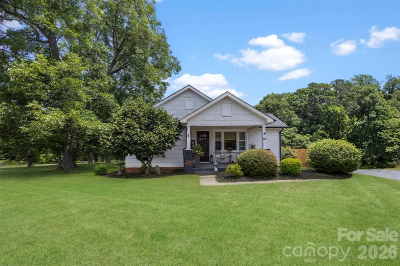 625 Brown Road, China Grove, NC - 3 beds, 1 bath, 1,378 sqft - $220,000