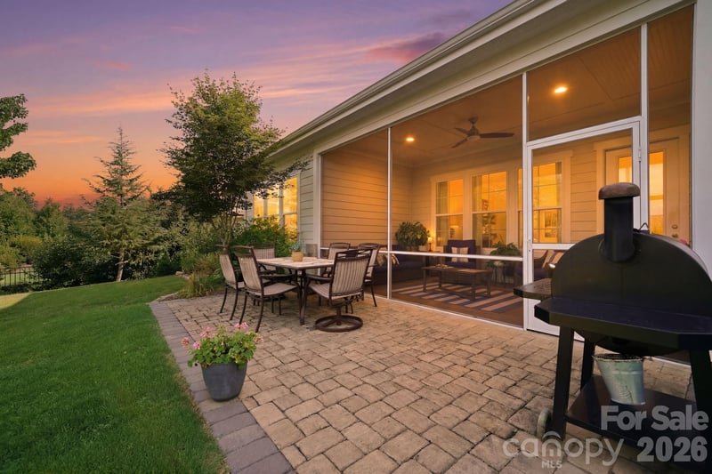 1012 Overlake Drive, Belmont, NC - 3 beds, 2.5 baths, 2,263 sqft - $647,000