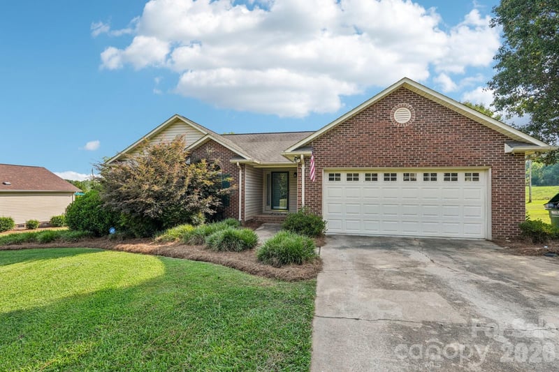 203 Royal Avenue, Albemarle, NC - 3 beds, 2 baths, 1,741 sqft - $349,900