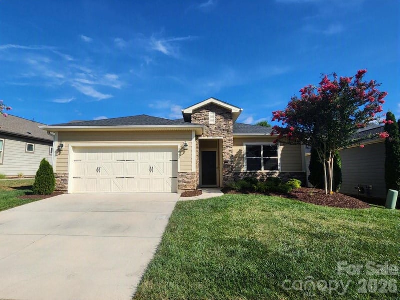 4843 Looking Glass Trail, Denver, NC - 2 beds, 2 baths, 1,677 sqft - $446,500