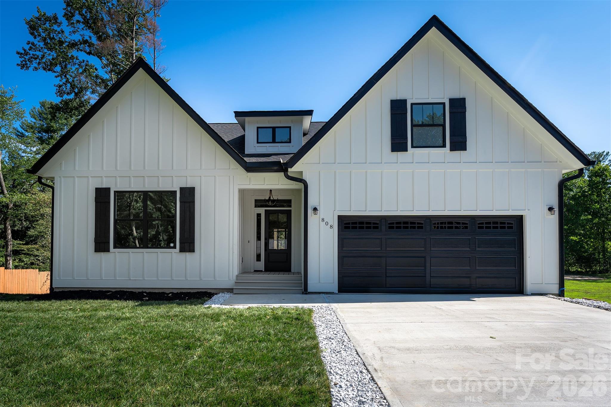 808 Maybank Drive, Hendersonville, NC. property listing photo
