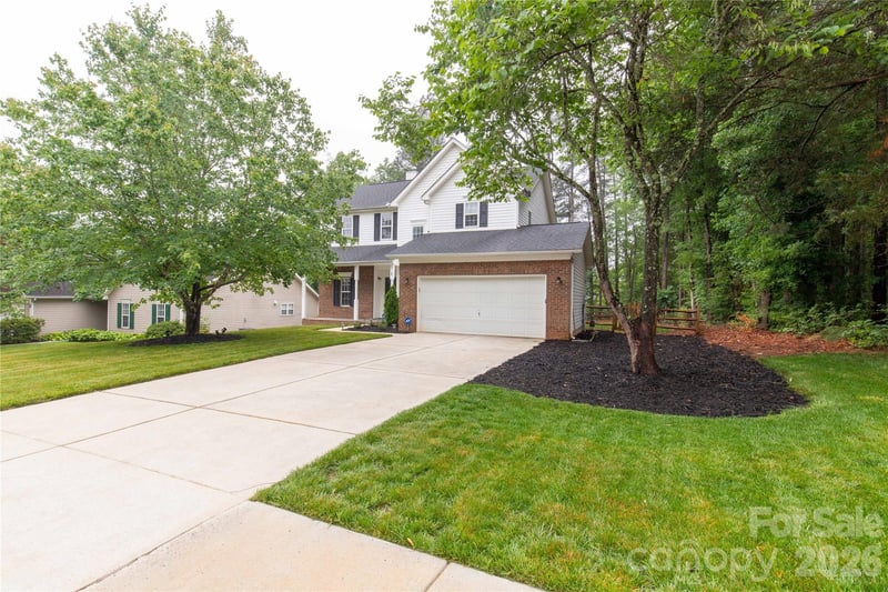 12819 Matisse Lane, Charlotte, NC - 3 beds, 2.5 baths, 1,766 sqft - $400,000