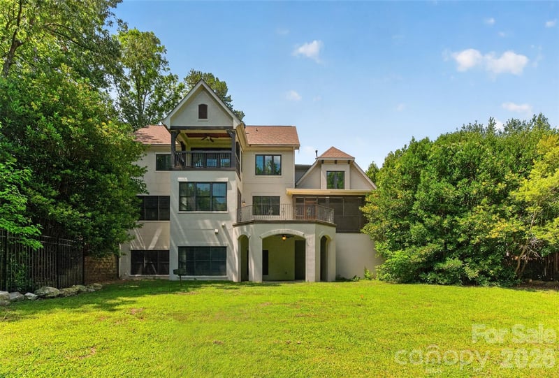 3003 Ocaso Court, Matthews, NC - 6 beds, 5 baths, 5,368 sqft - $1,550,000