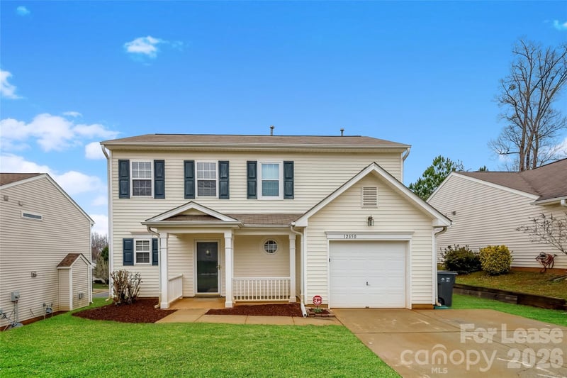 12850 Slade Castle Court, Charlotte, NC - 3 beds, 2.5 baths - $1,930