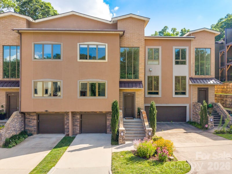26 Macallan Lane, Asheville, NC - 3 beds, 4 baths, 3,017 sqft - $799,000