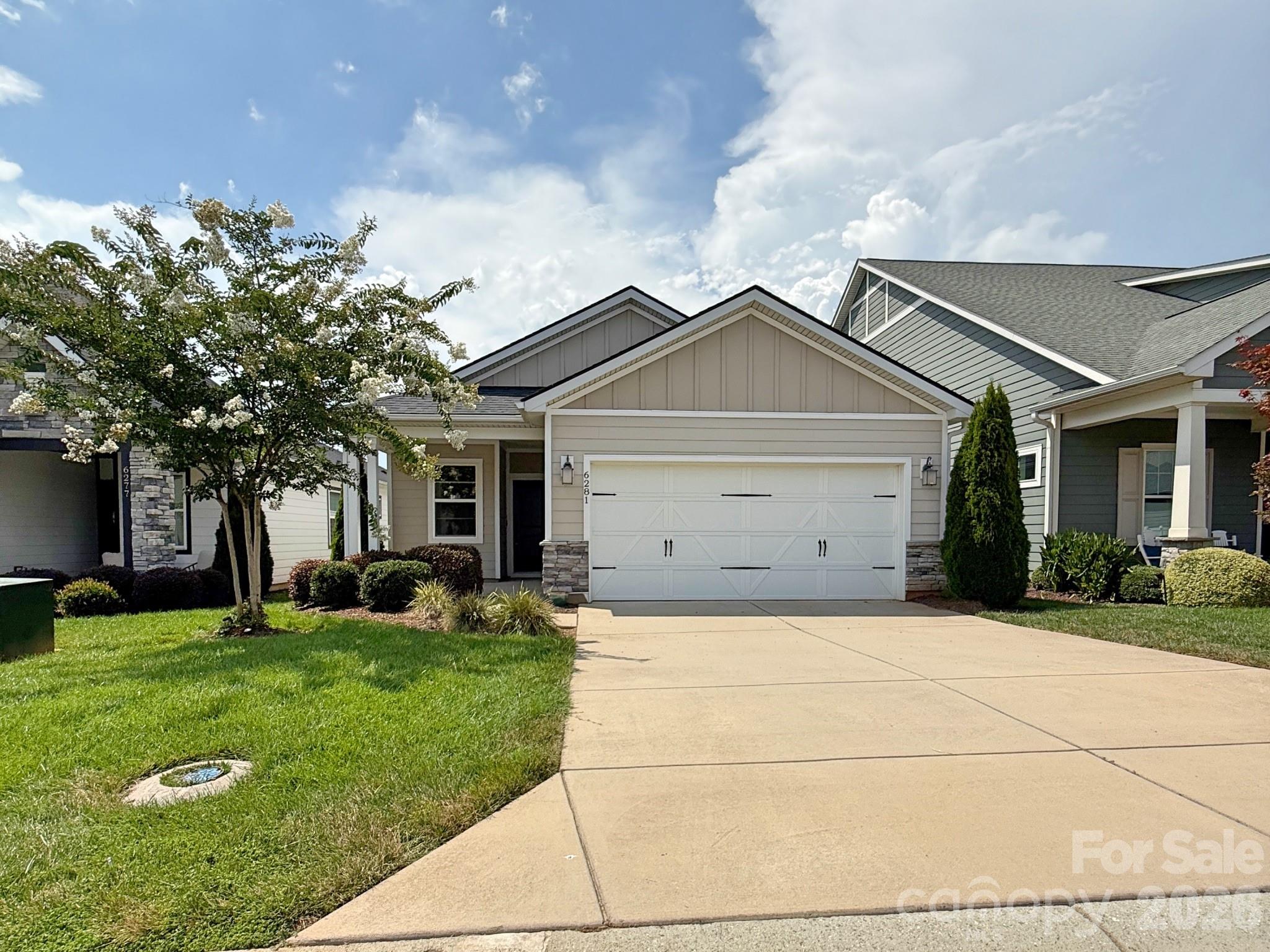6281 Raven Rock Drive, Denver, NC. property listing photo
