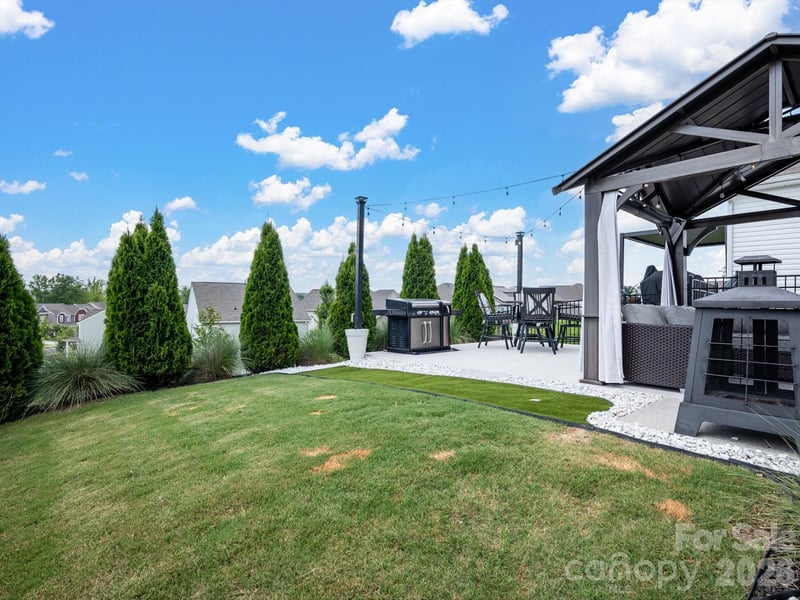 4817 Hawksbill Lane, Lancaster, SC - 3 beds, 2.5 baths, 1,786 sqft - $415,000