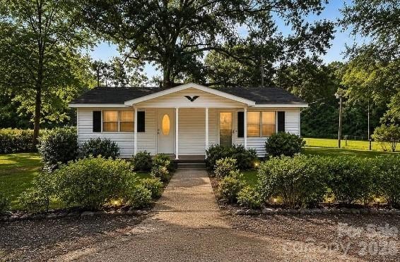 197 Faulkenberry Road, Pageland, SC - 3 beds, 1 bath, 1,000 sqft - $215,000