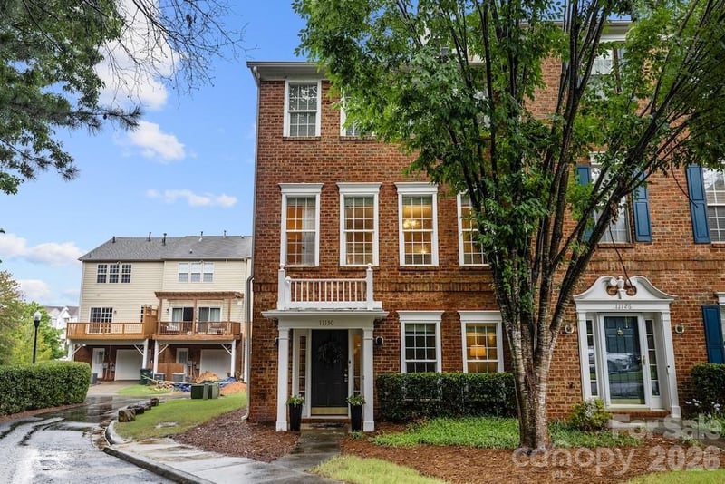 11130 Bladworth Court, Charlotte, NC - 4 beds, 3 baths, 1,928 sqft - $418,000
