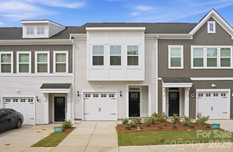 2734 Lehigh Road Apt 39, Charlotte, NC - 3 beds, 2.5 baths, 1,697 sqft - $329,000