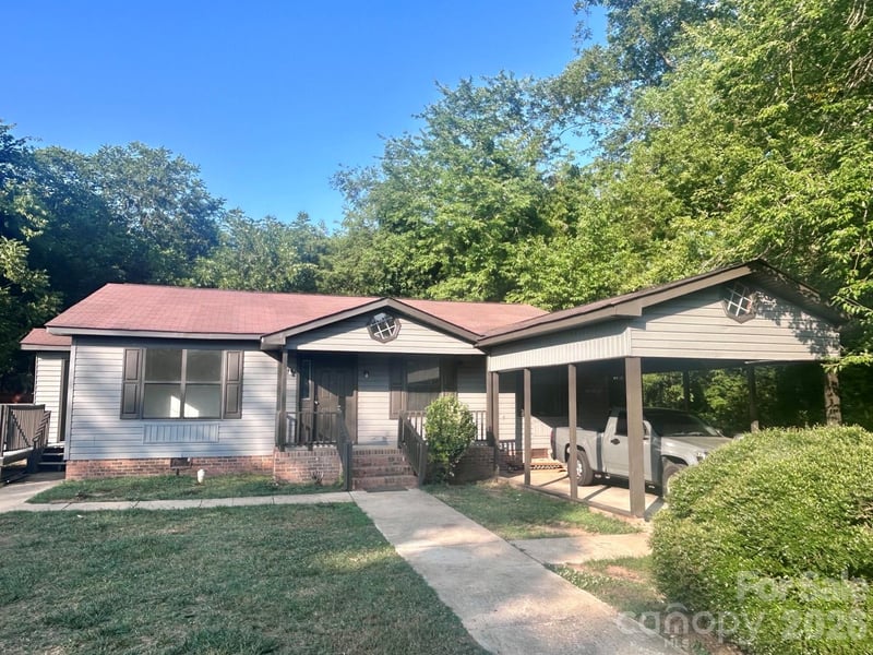 115 E Geroid Street, Salisbury, NC - 3 beds, 2 baths, 1,415 sqft - $243,500