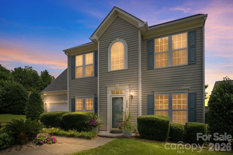 2426 Smith Cove Road, Denver, NC - 5 beds, 2.5 baths, 3,171 sqft - $549,000