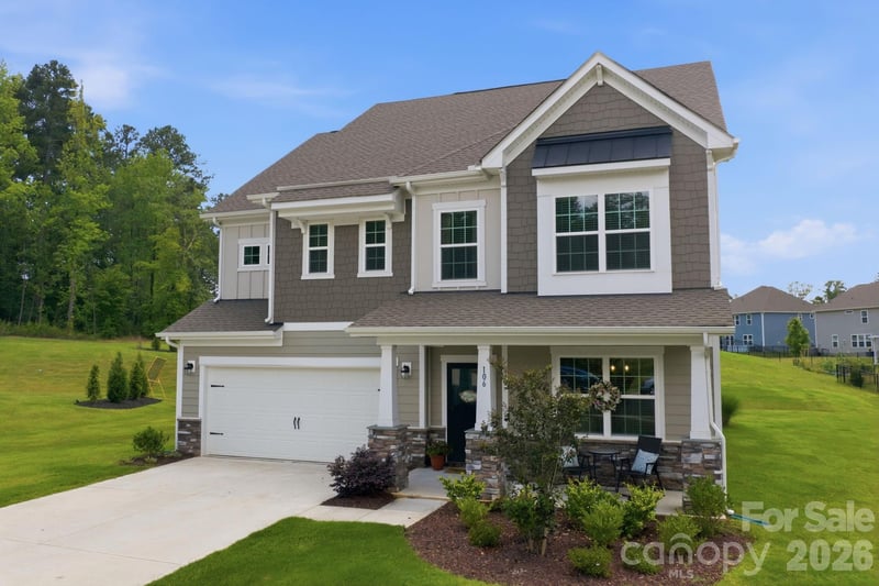 106 Hollywood Court, Troutman, NC - 4 beds, 3.5 baths, 2,919 sqft - $485,000