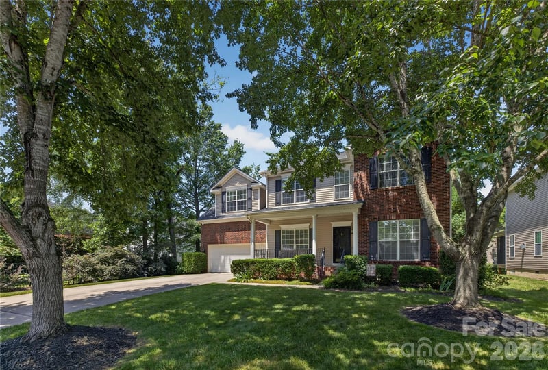 402 Abercairn Way, Waxhaw, NC - 5 beds, 3 baths, 2,410 sqft - $685,000