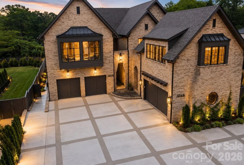 1214 S Kings Drive A, Charlotte, NC - 4 beds, 4.5 baths, 4,841 sqft - $1,995,000