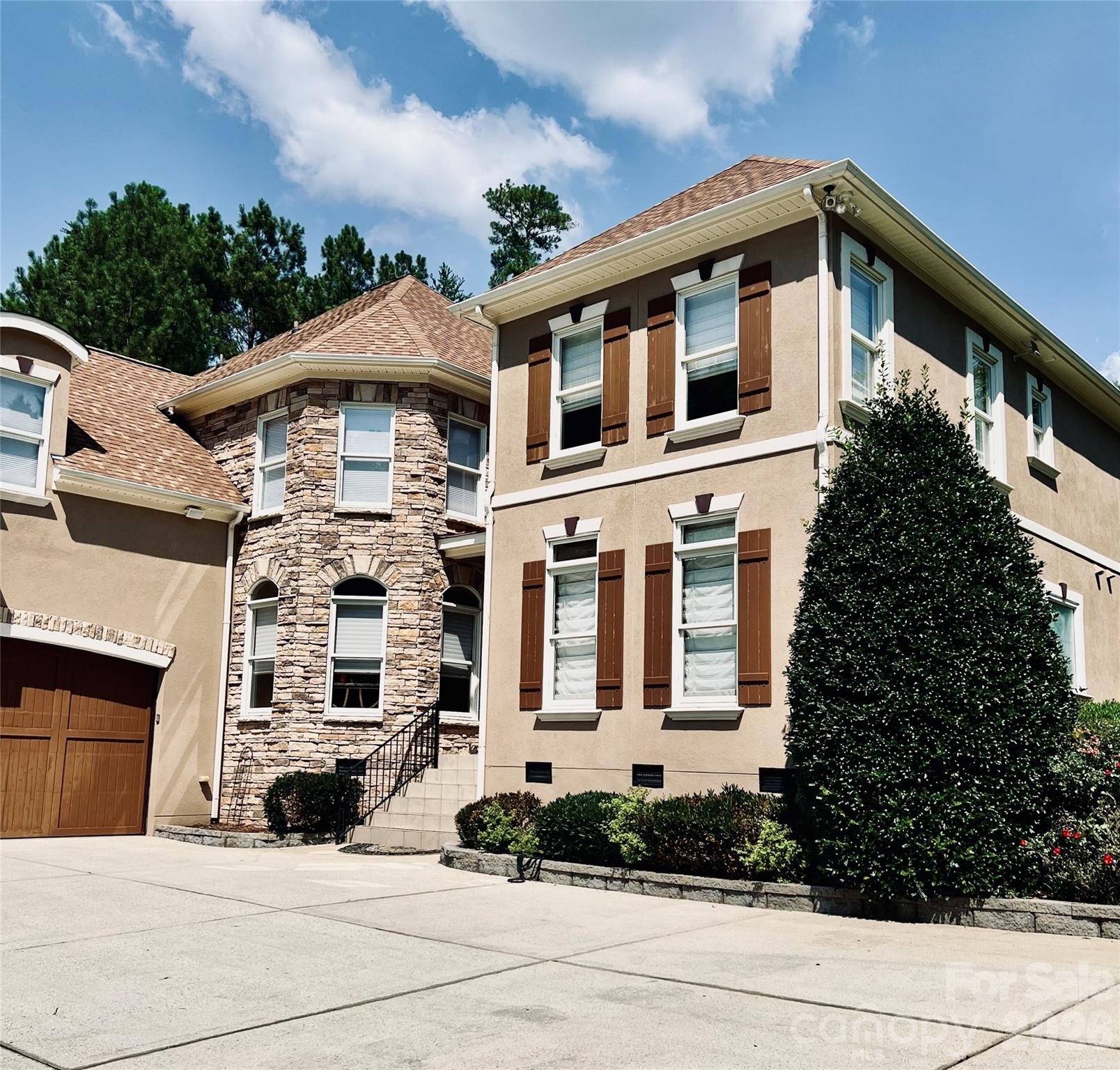 288 Indian Trail, Mooresville, NC. property listing photo
