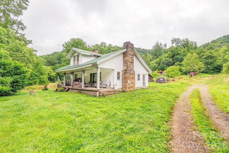8485 Meadow Fork Road, Hot Springs, NC - 3 beds, 1 bath, 1,601 sqft - $1,000,000