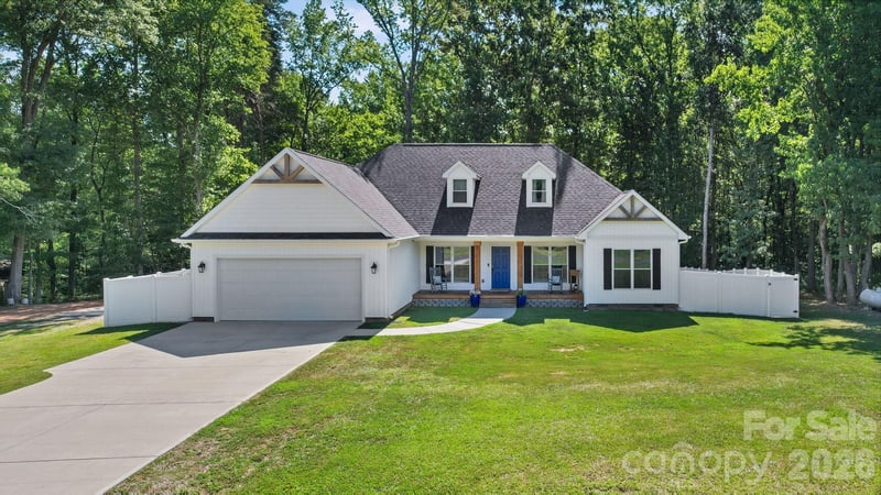 3002 Brooks Mill Lane, Wingate, NC - 3 beds, 2 baths, 2,465 sqft - $559,000