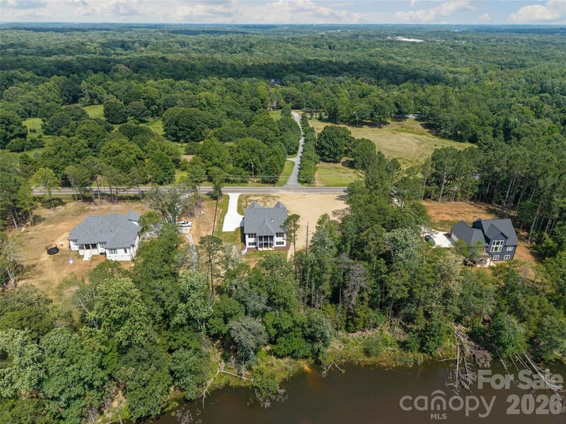 537 Riddle Mill Road, Clover, SC - 4 beds, 3.5 baths, 3,438 sqft - $1,050,000