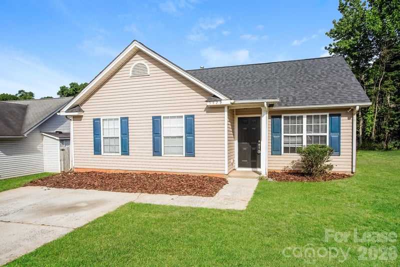 5429 Morning Breeze Lane, Charlotte, NC - 3 beds, 2 baths - $1,680