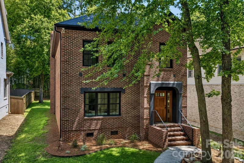 732 Ellsworth Road, Charlotte, NC - 3 beds, 2.5 baths, 2,710 sqft - $1,345,000