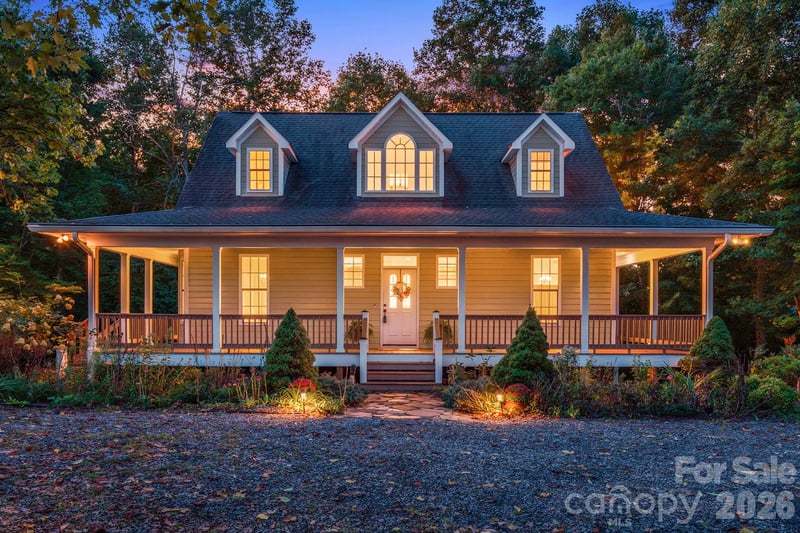 95 Ashworth Drive, Fairview, NC - 3 beds, 2.5 baths, 1,845 sqft - $925,000