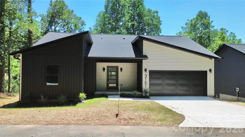 3161 Huffman Street, Claremont, NC - 3 beds, 2 baths, 1,386 sqft - $344,900
