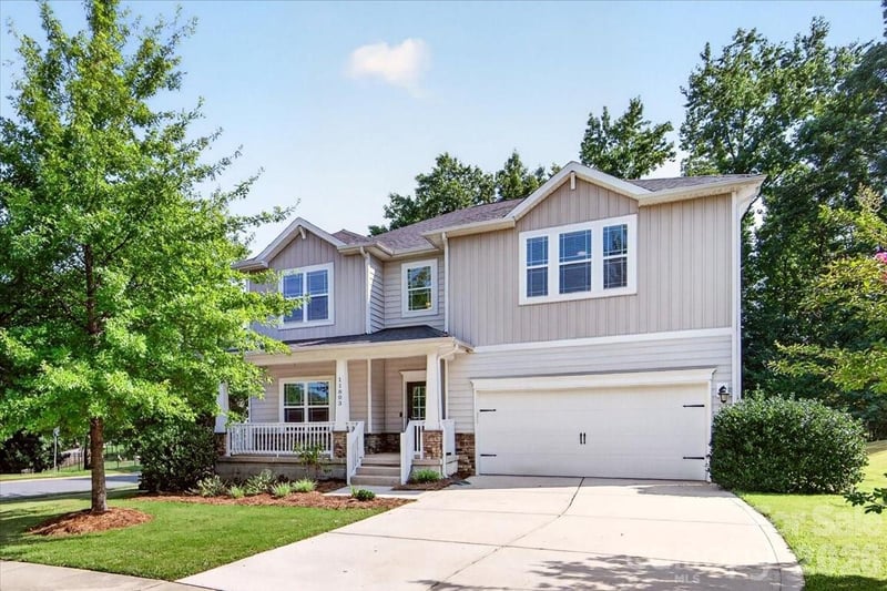 11803 Eversfield Lane, Charlotte, NC - 5 beds, 2.5 baths, 3,207 sqft - $500,000