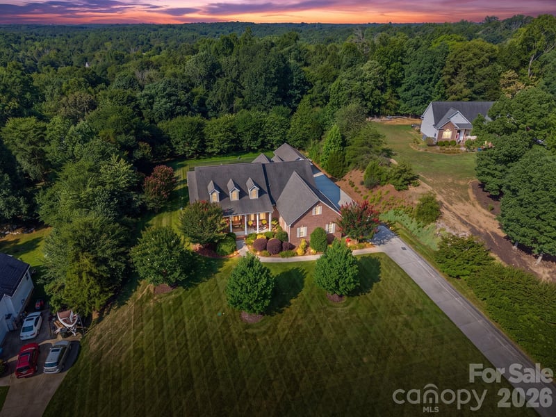 961 Colleton Meadow Drive Apt 37, Clover, SC - 4 beds, 3.5 baths, 3,524 sqft - $789,000