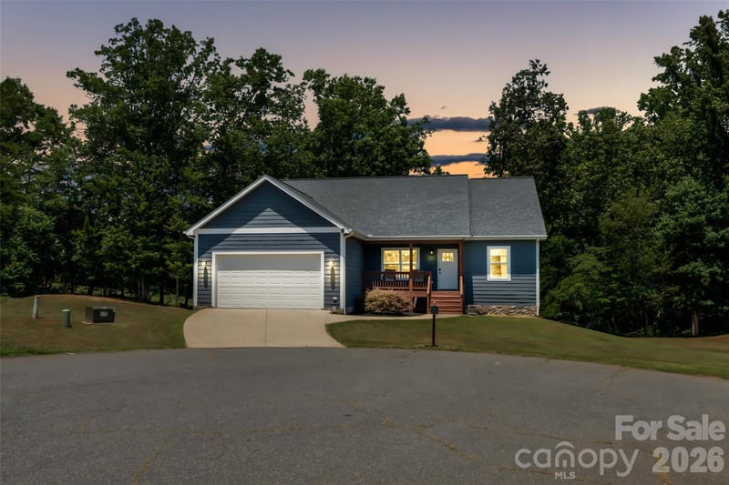 4398 Belmont Drive, Morganton, NC - 3 beds, 3 baths, 2,628 sqft - $495,000