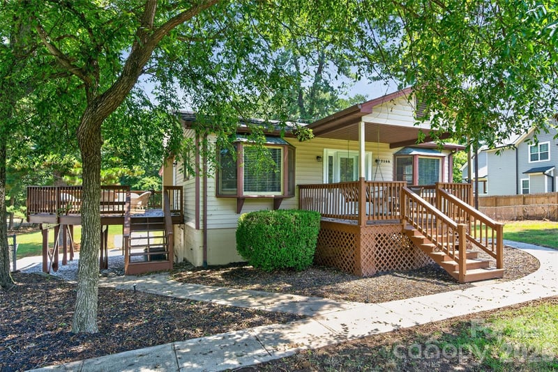 7040 Pear Tree Road, Charlotte, NC - 4 beds, 2 baths, 791 sqft - $595,000