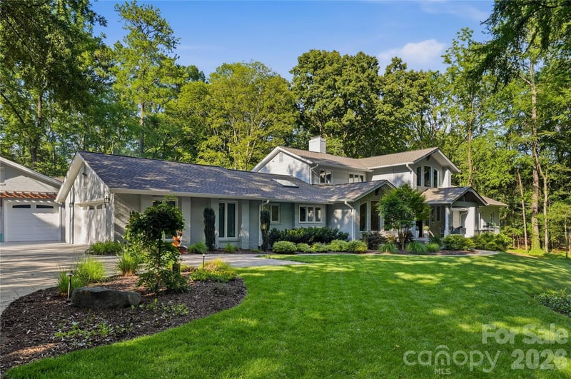 5023 Gorham Drive, Charlotte, NC - 4 beds, 3.5 baths, 4,728 sqft - $3,450,000