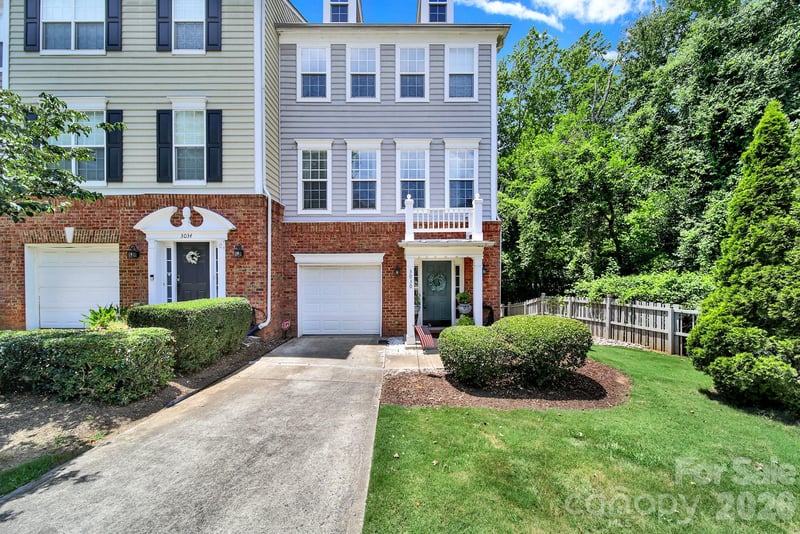 3030 Castleberry Court, Charlotte, NC - 3 beds, 3 baths, 1,908 sqft - $449,000